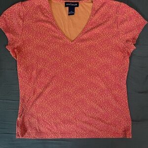 Ann Taylor Coral and Orange Patterned V-Neck Tee